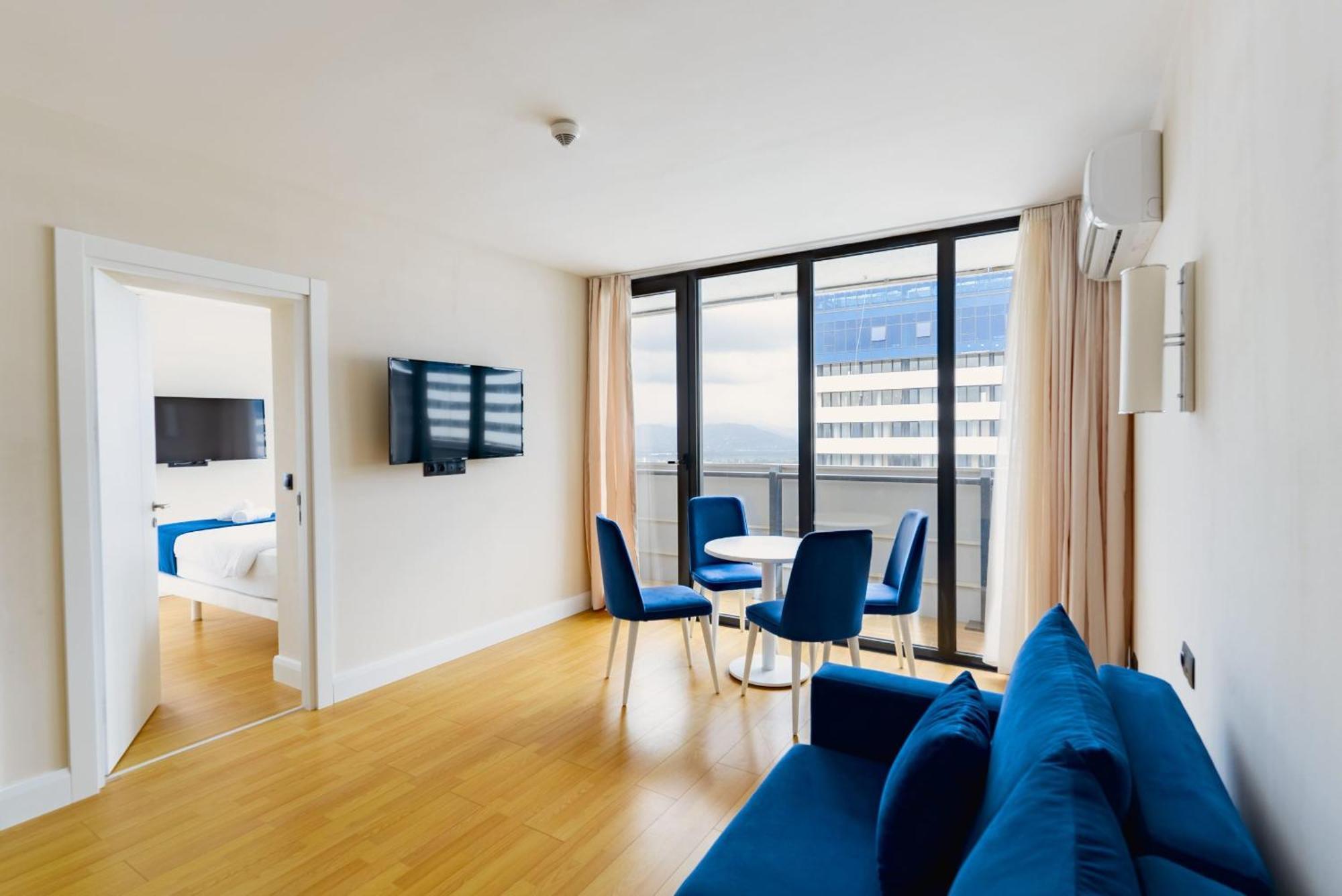 Luxury Beach Front Hotel Batumi Ngoại thất bức ảnh