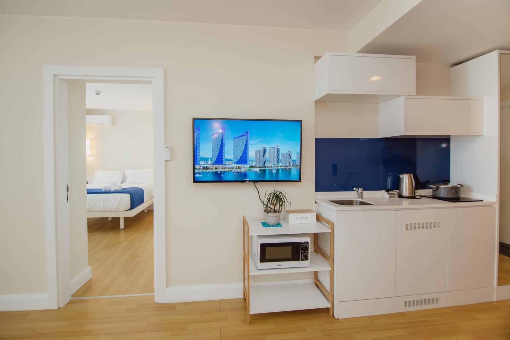 Luxury Beach Front Hotel Batumi Ngoại thất bức ảnh