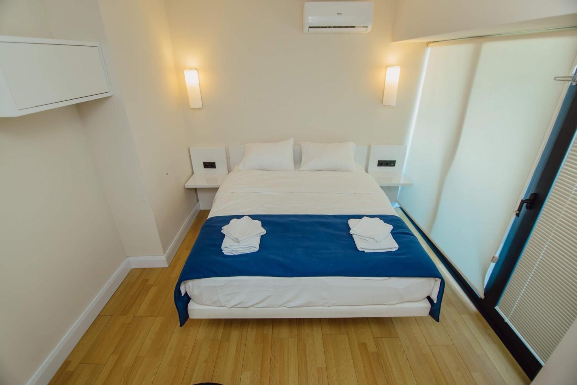 Luxury Beach Front Hotel Batumi Ngoại thất bức ảnh